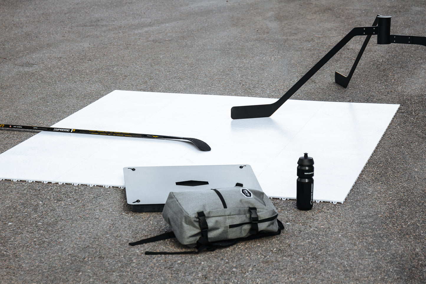 Plastis Hockey – Modułowa nawierzchnia do treningu hokejowego (2,1–21 m²)